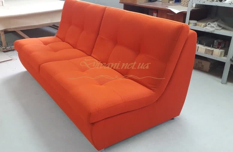 оранжевый диван на заказ прямой