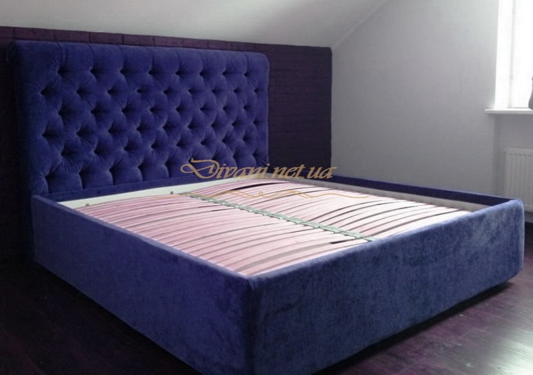 синяя большая мягкая кровать на заказ