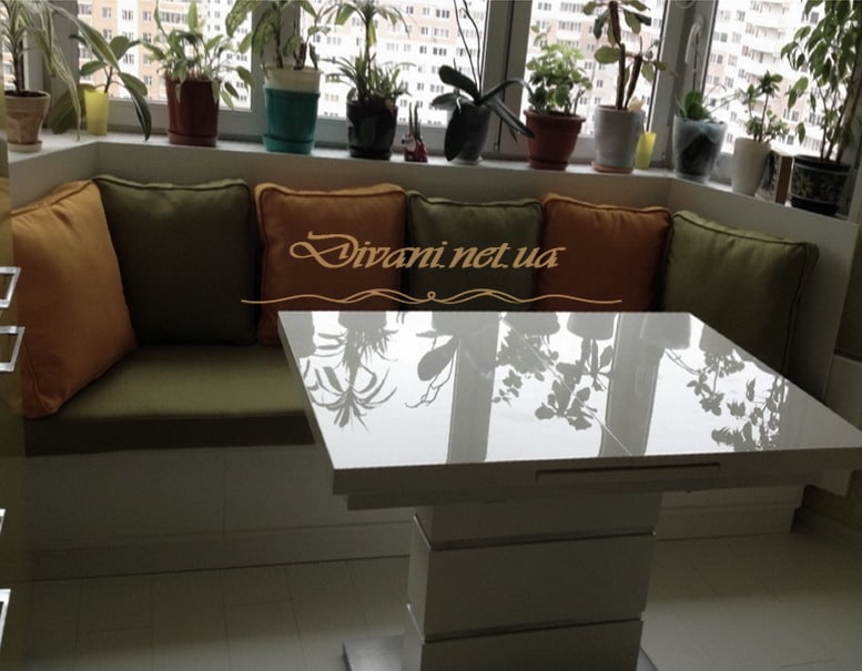 эркерный диван для кухни на заказ Житомир