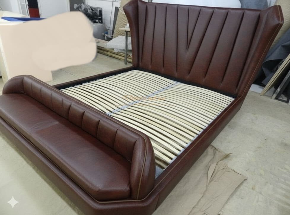 кровать из кожи под заказ во Львове