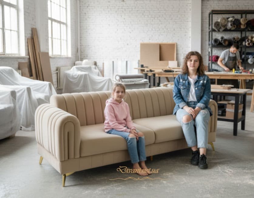 велюровый диван для кухни во Львове