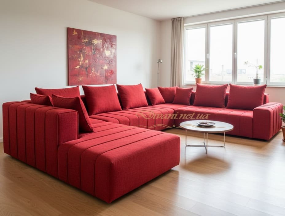 угловой диван с подушками красного цвета